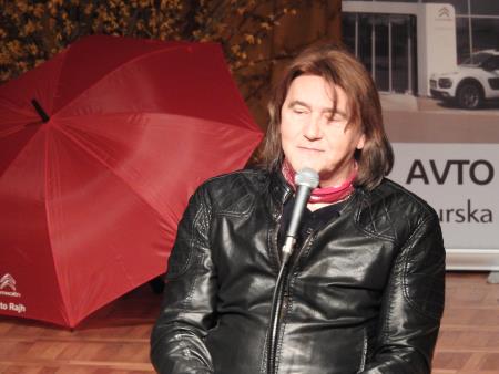 12. tradicionalni glasbeno-humoristični Valentinov koncert 28